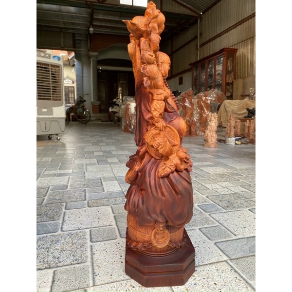 Di lặc gánh đào ngũ phúc đứng cao 40/50/60