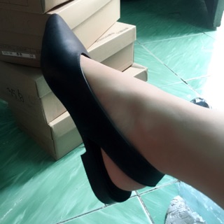 Giày bệt