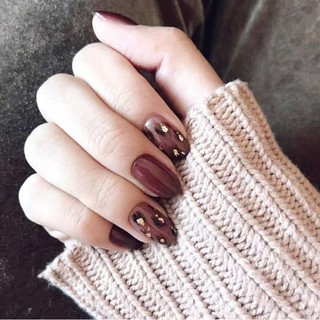 Set móng tay giả sơn màu đỏ rượu vang
