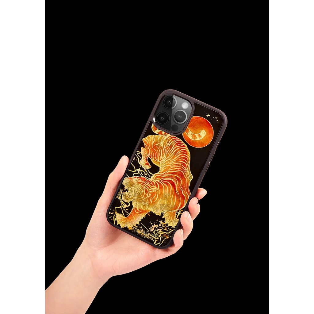 Ốp điện thoại cho iPhone 12 Pro Max mẫu Oai Hùm Nguyệt Dạ thương hiệu La Sonmai
