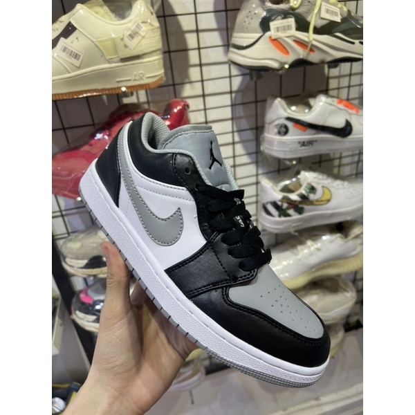 (Híu)Giầy Thể Thao Air Jordan Low Smoke Grey V1 Xám Đen |Da Nhăn |Đế Khâu