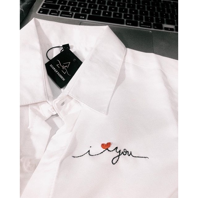 Sơ mi trắng Unisex thêu tên