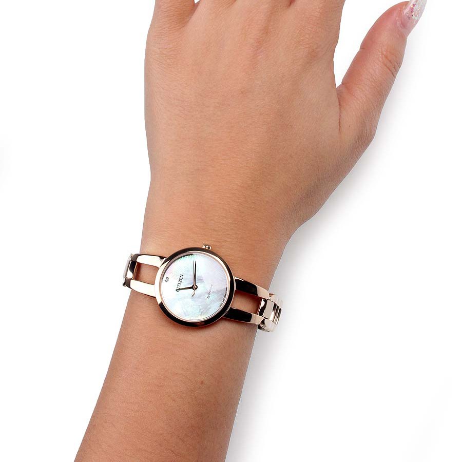 Đồng Hồ Nữ Citizen Đính Kim Cương Dây Thép Không Gỉ EM0433-87D - Mặt Xà Cừ