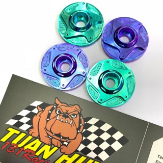 Gù tay lái mẫu mới siêu đẹp giá trên chua bao gồm ốc ( xanh tím , lục bảo , lá )