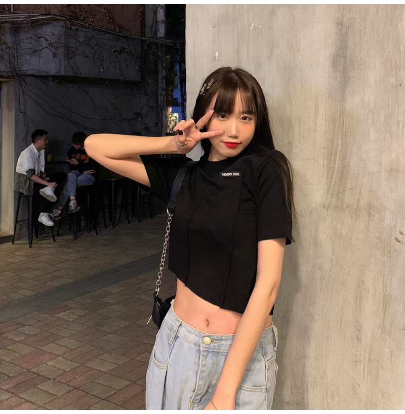 Áo thun croptop tay ngắn kiểu Hàn trẻ trung quyến rũ dành cho phái nữ