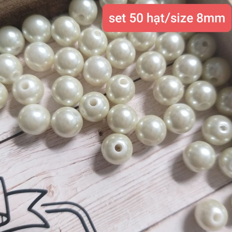 Hạt châu nhựa , chất đẹp,có lỗ , size 6MM và 8MM .