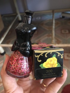 Sơn móng Anna Sui Nail Beauty 