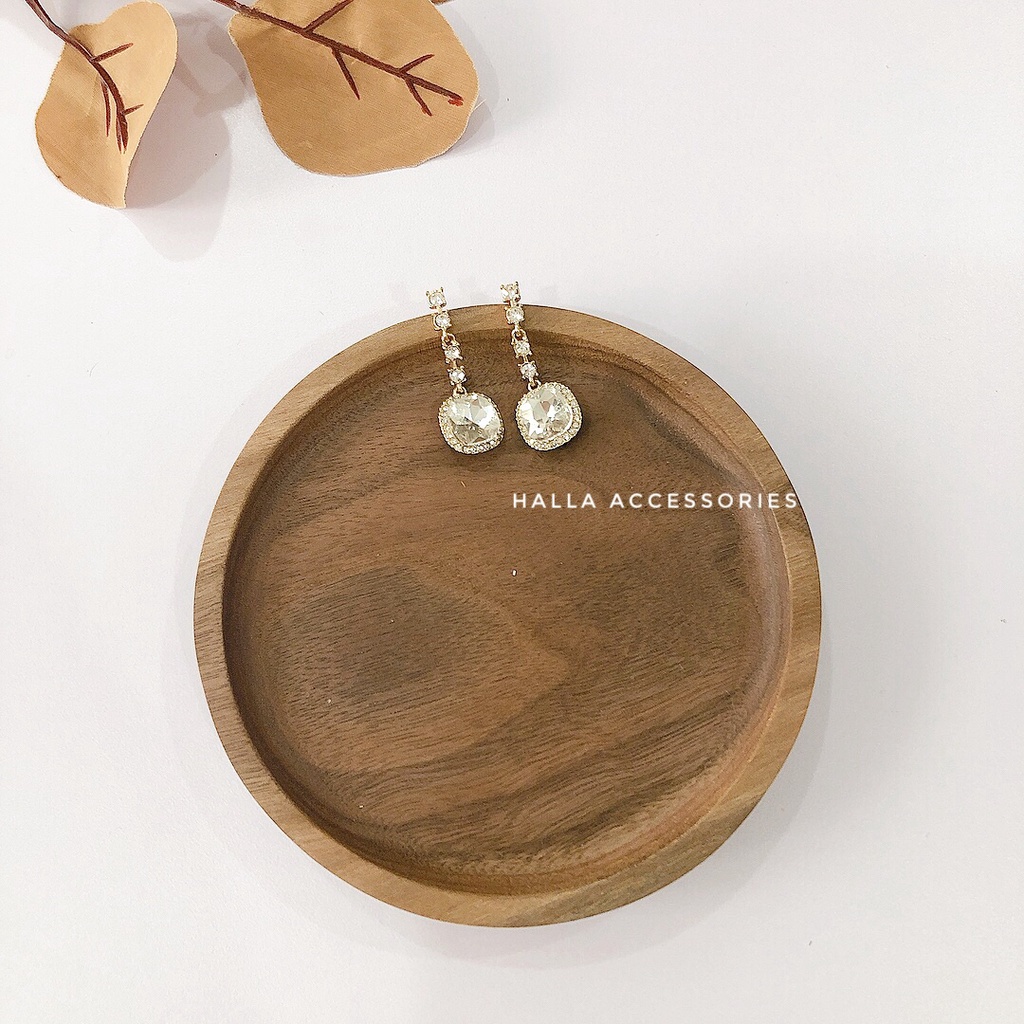 Khuyên tai chuôi bạc S925 đính đá vuông lấp lánh HALLA BT126