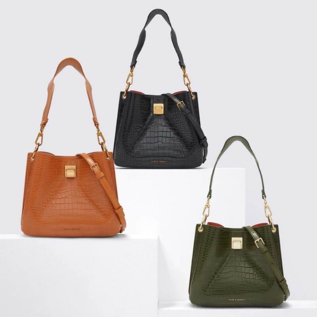 MẪU HOT ĐÃ TRỞ LẠI🔺
🔥 CHARLES & KEITH CROC-EFFECT BUCKET SHOULDER BAG 🔥