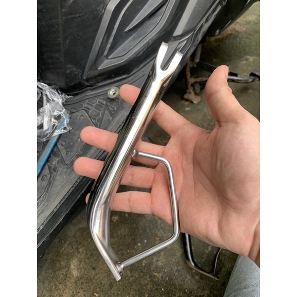 Chân chống nghiên Inox tay ga