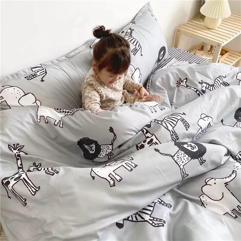 Bộ chăn ga Cotton Poly Boss Decor chăn ga Hàn Quốc họa tiết vườn bách thú đủ size miễn phí bo chun