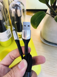 Cáp sạc và truyền dữ liệu tốc độ cao Baseus Horizontal Data Lightning 2.4A 1m