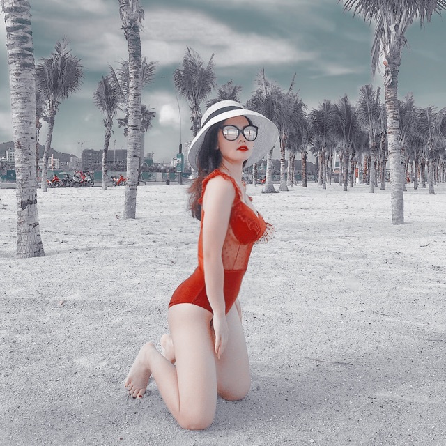 Bikini ren chấm bi cam