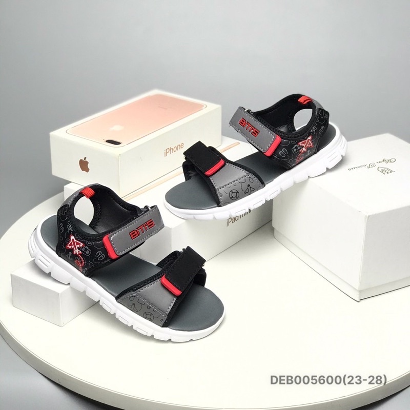 ☘dép sandal bé trai☘️❤️size 23-28❤️sẵn hàng