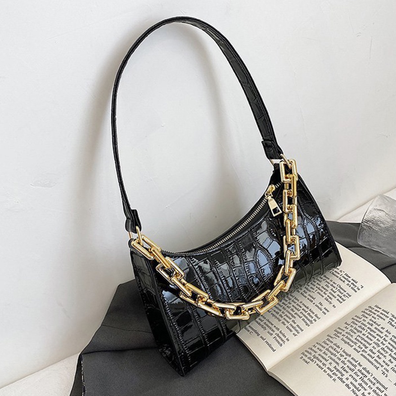 Túi đeo vai kẹp nách IELGY phối chuỗi xích họa tiết đá sỏi phong cách Hàn Quốc