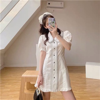 Váy tay bồng cổ thuyền Ulzzang / Đầm cúc dọc