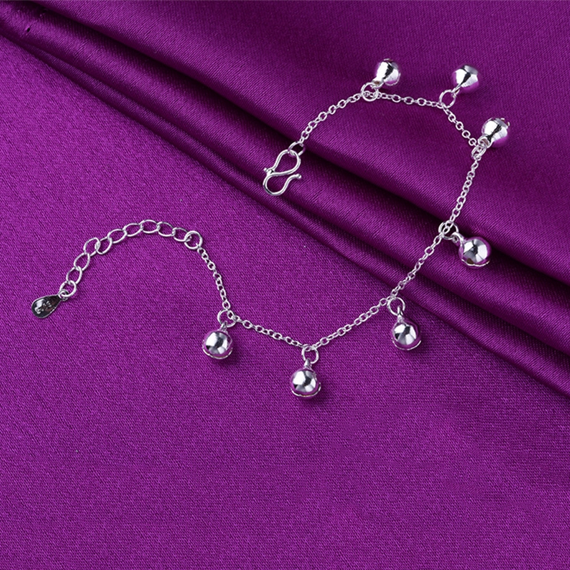 Vòng tay tua rua gắn chuông dạng hạt kiểu chuỗi xích màu bạc phong cách Hàn Quốc cho nữ