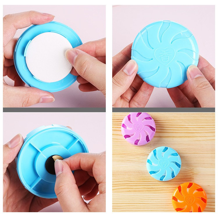 Hộp Sáp Thơm Phòng Dán Tường (tặng 1 cục sáp thơm mùi ngẫu nhiên)