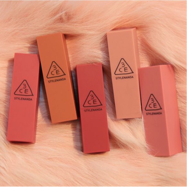 Son 3   C.E - Lip color