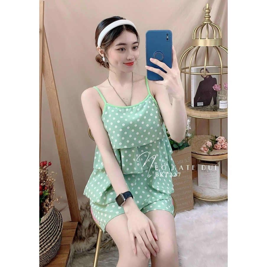 Đồ ngủ áo 2 dây 3 tầng vải lụa hàn họa tiết chấm bi siêu xinh freesize dưới 57kg