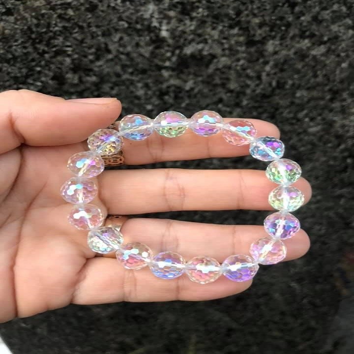 VÒNG TAY MÀU TRẮNG CẮT GIÁC - HẠT 10LY