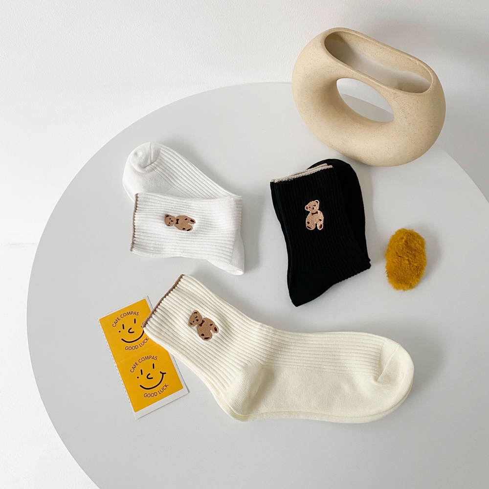 Tất cổ cao nhiều màu họa tiết gấu dễ thương chất vải đẹp phong cách Hàn Quốc cho nữ