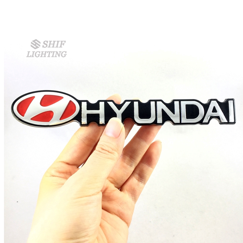 Miếng dán đuôi xe hơi thiết kế chữ HYUNDAI đơn giản cá tính