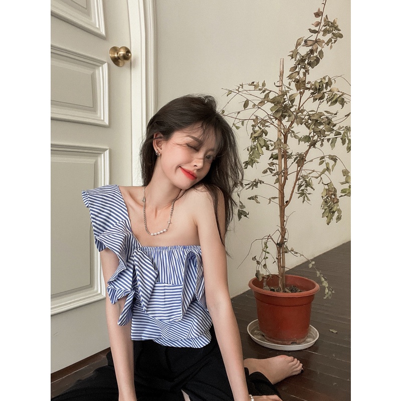 Áo quây lệch vai kẻ sọc xếp tầng cách điệu hai dây ulzzang sherry cabinet