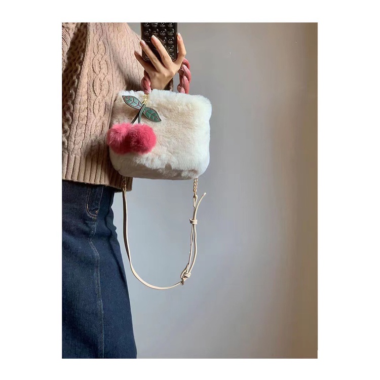 Plus Túi Xách Bucket Phối Lông Thời Trang