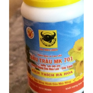 2 lọ phân bón lá đầu trâu 701