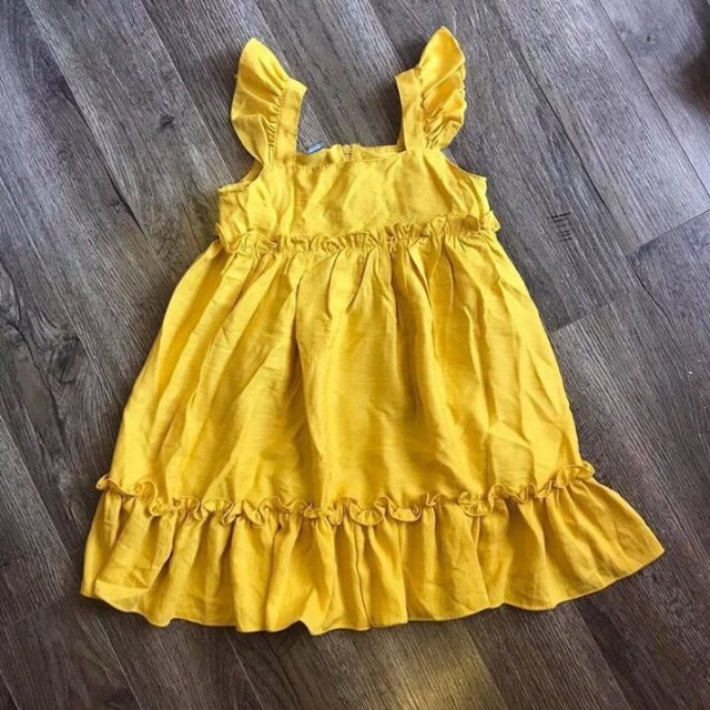 Kính mắt cho bé