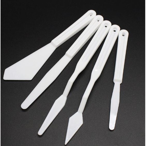 Bộ Bay Nhựa 5 Cây Mont Marte Dùng Cho Màu Oil-Acrylic - Studio Palette Knife Set 5pce