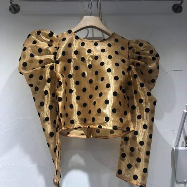 Áo hotgirl 2 màu trắng đen, trắng đỏ size sm hàng l1 quảng châu  lh 0977303810 fanpage: sivali house