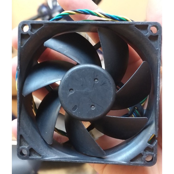 Fan quạt 8cm siêu mạnh tản nhiệt máy tính hiệu DELTA, FOXCONN, AVC dòng 12v, ampe 0.33 đến 0.87a, hàng tháo máy Server