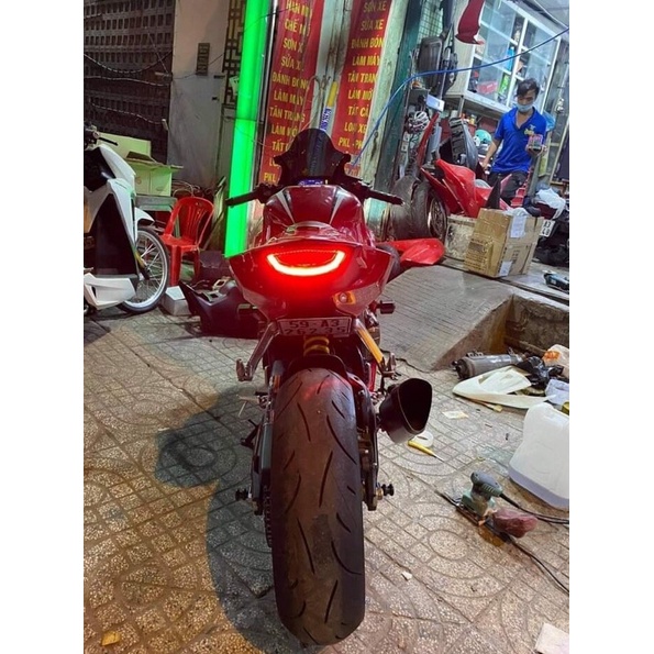 Đuôi CBR 1000RR cho CBR 650R