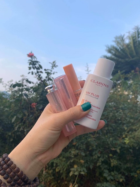Kem chống nắng Clarins Rosy Glow 50ml