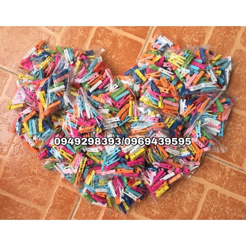 Túi 50 kẹp gỗ + 10m dây gai