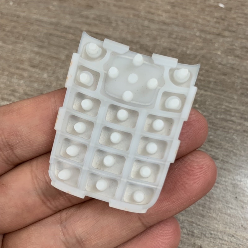 Bàn phím Nokia 1110 1110i 1112 Zin Mới Chính hãng. Kí tự trên bàn phím hiếm thích hợp gắn vào điện thoại sưu tầm. ZIPOKA