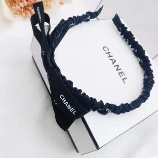 Bờm cài nơ hiệu