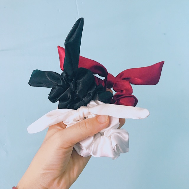 Cột tóc vải scrunchies tai thỏ