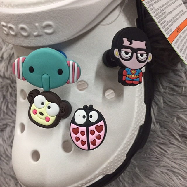 Jitbitz gắn dép sục | BigBuy360 - bigbuy360.vn