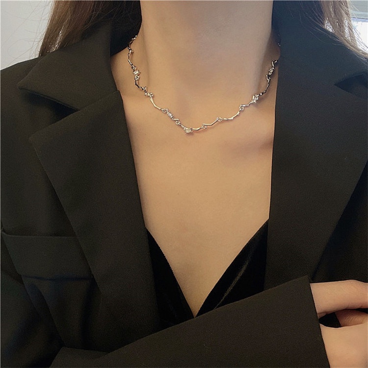 Vòng cổ Sợi Xích Họa Tiết Gợn Sóng Phong Cách Harajuku Thời Trang