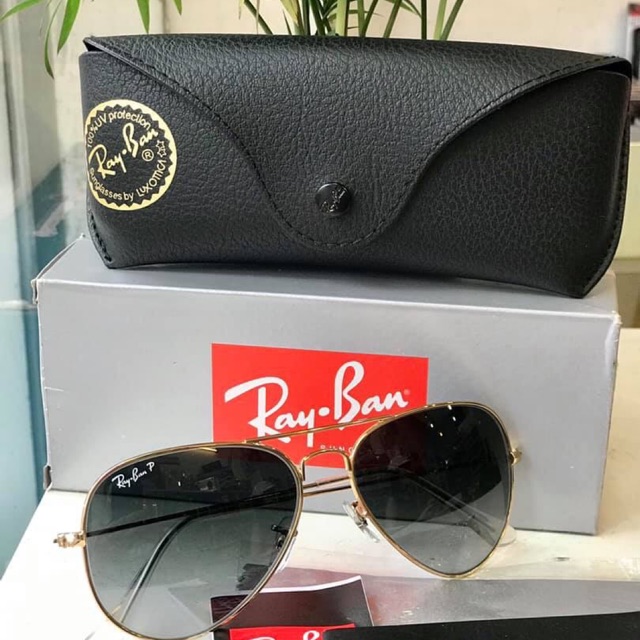 Mắt kính Rayban