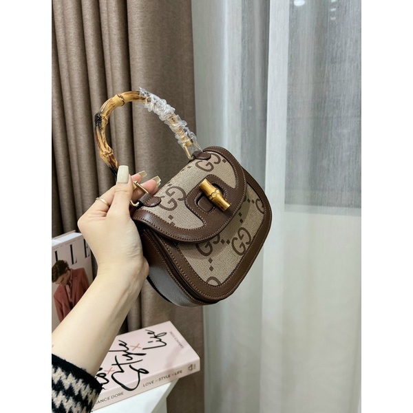 Túi xách nữ qoai tre size 20cm xịn xò 2022