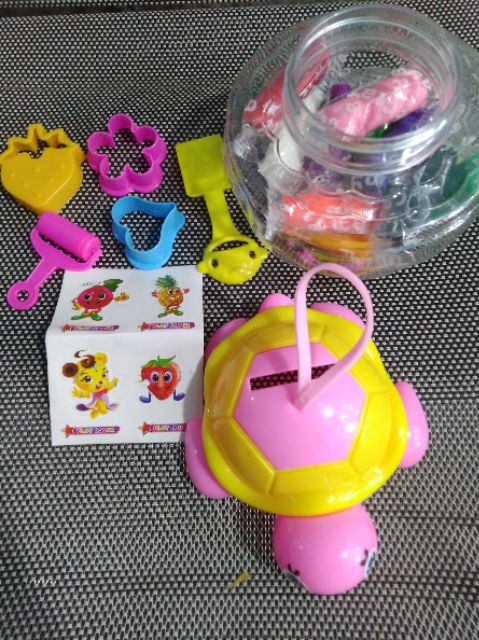 Đất nặng 12 màu mini kèm hộp đựng