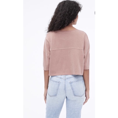 Áo Crop Oversize Aero