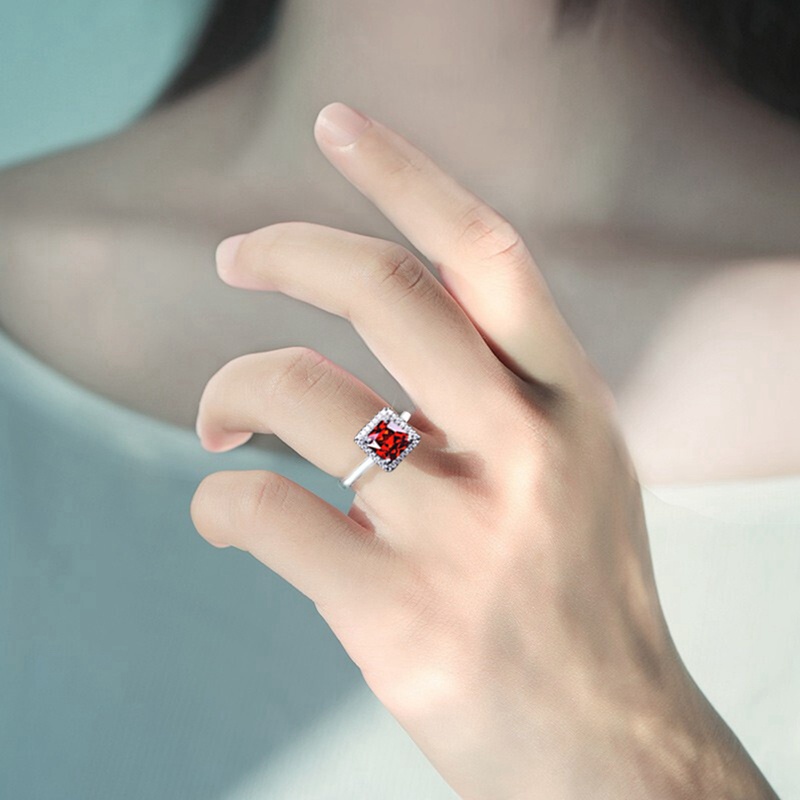 Nhẫn bằng bạc 925 đính đá ruby thời trang sang trọng cho nữ