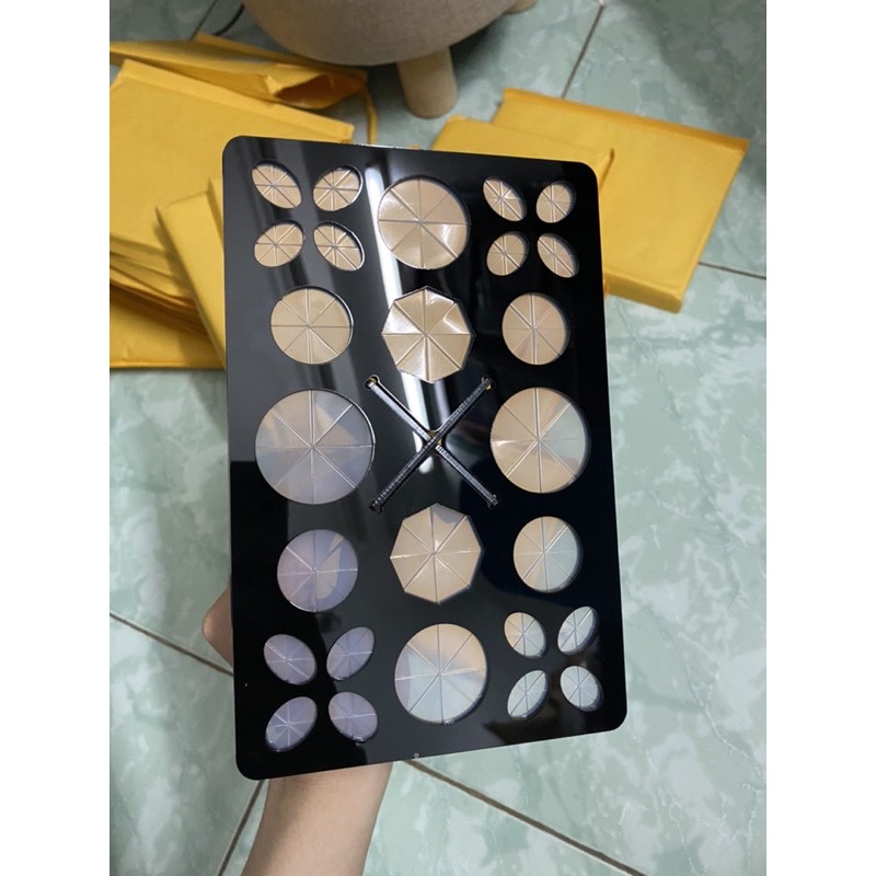 Có sẵn - giá phơi cọ trang điểm