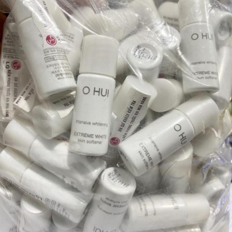 NƯỚC HOA HỒNG DƯỠNG SÁNG DA OHUI TRẮNG 5ML