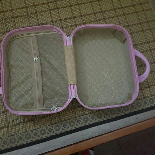 Cốp Hello Kitty hồng phấn, size 14